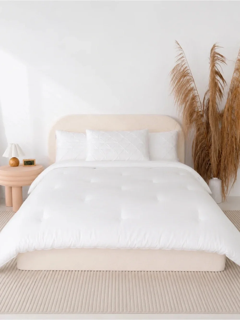 MarshMellow White Plush Comforter – Lightweight, Hypoallergenic 2 available
